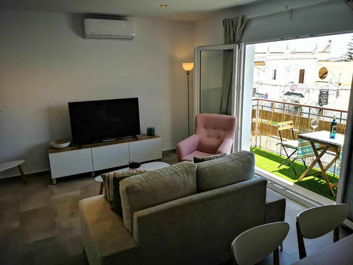 קוניל דה לה פרונטרה Apartamento Suite Arco De La Villa,Solo Familia Y Parejas,Parking Gratuito מראה חיצוני תמונה